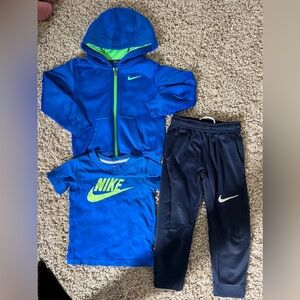 Toddler Boy 4T Nike Bundle Set